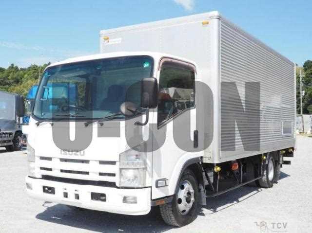 2012 Isuzu Elf Truck