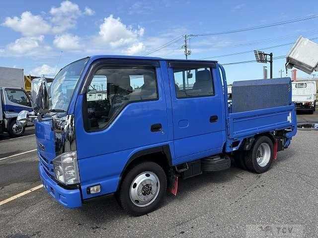2017 Isuzu Elf Truck