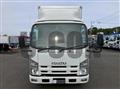 2014 Isuzu Elf Truck