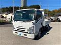 2017 Isuzu Elf Truck