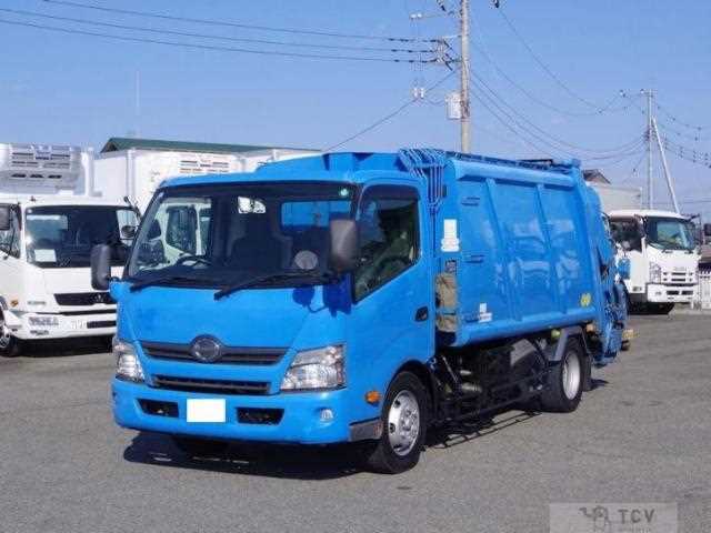 2015 Hino Dutro