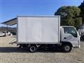2010 Isuzu Elf Truck