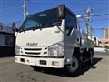 2016 Isuzu Elf Truck
