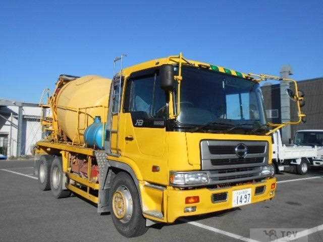 2000 Hino Profia