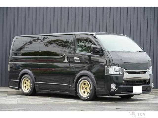 2009 Toyota Hiace Van