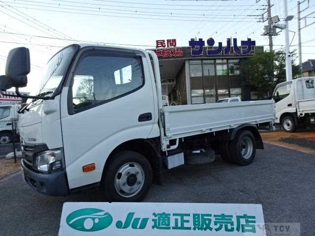 2017 Hino Dutro