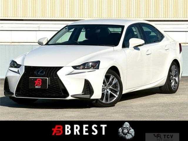 2020 Lexus IS