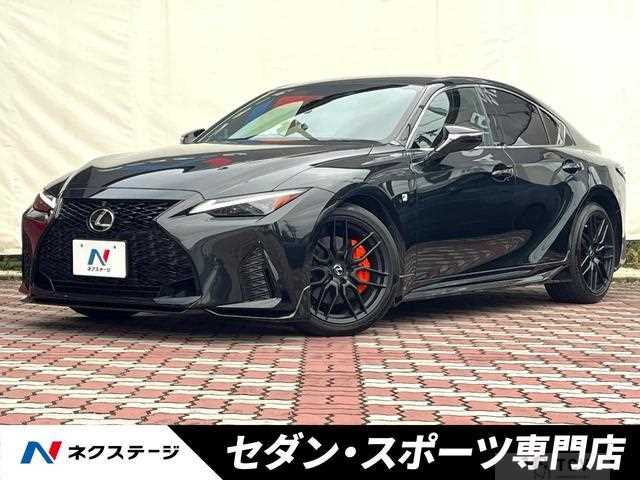 2021 Lexus IS