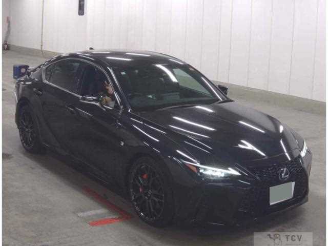 2022 Lexus IS