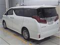 2023 Toyota Alphard Hybrid