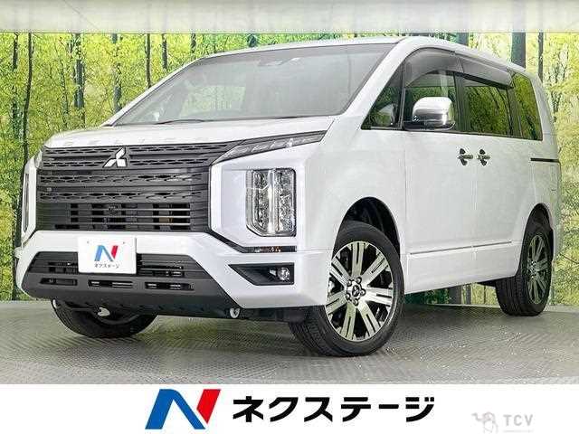2022 Mitsubishi Delica D5