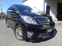 2013 Toyota Alphard G