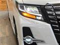 2015 Toyota Alphard Hybrid