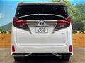 2015 Toyota Alphard Hybrid