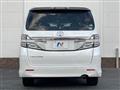2013 Toyota Vellfire