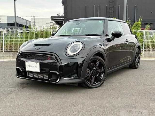 2023 BMW MINI