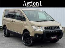 2008 Mitsubishi Delica D5