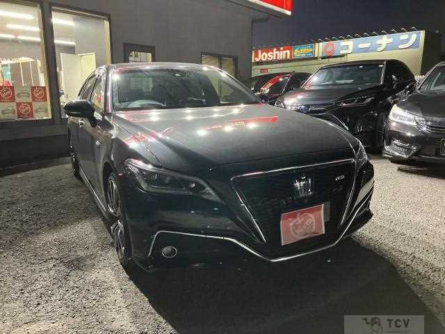 2018 Toyota Crown Hybrid