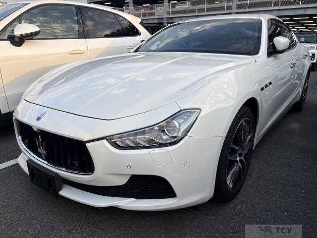 2015 Maserati Ghibli