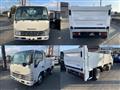 2017 Isuzu Elf Truck