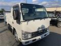 2017 Isuzu Elf Truck