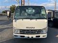 2017 Isuzu Elf Truck
