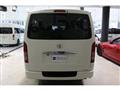 2009 Toyota Hiace Van