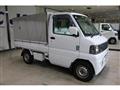 2004 Mitsubishi Minicab Truck