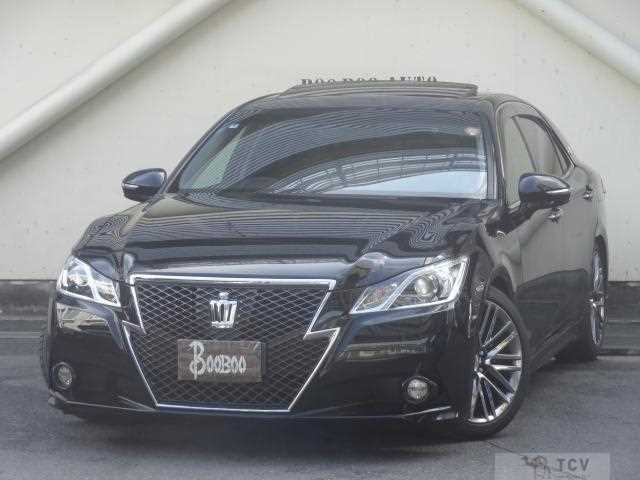 2014 Toyota Crown