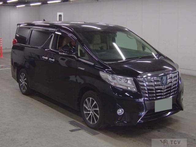 2017 Toyota Alphard Hybrid