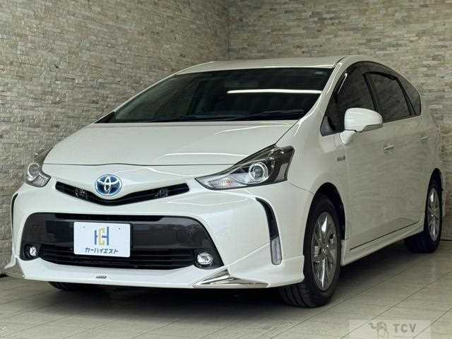 2017 Toyota PRIUS α