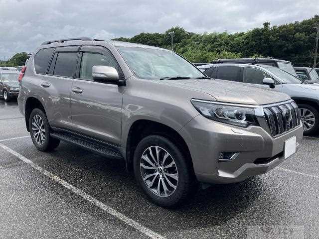 2021 Toyota Land Cruiser Prado