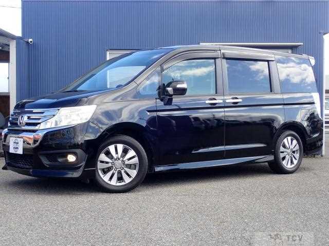 2014 Honda Step WGN