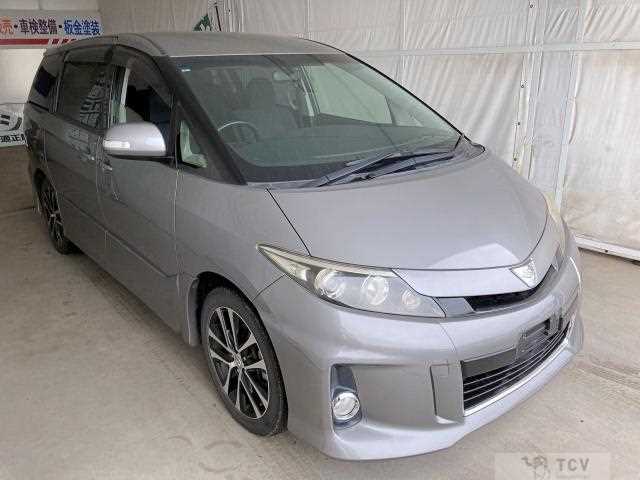 2013 Toyota Estima