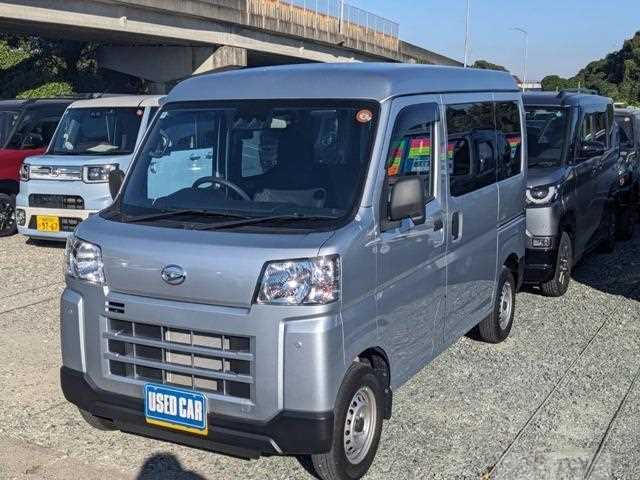 2023 Daihatsu Hijet Cargo