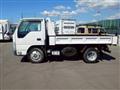 2013 Isuzu Elf Truck