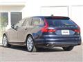 2018 Volvo V90