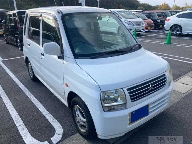 2000 Mitsubishi Toppo Bj