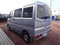 2011 Nissan Clipper Van