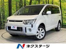 2013 Mitsubishi Delica D5