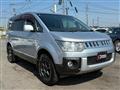 2010 Mitsubishi Delica D5