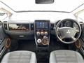 2017 Mitsubishi Delica D5