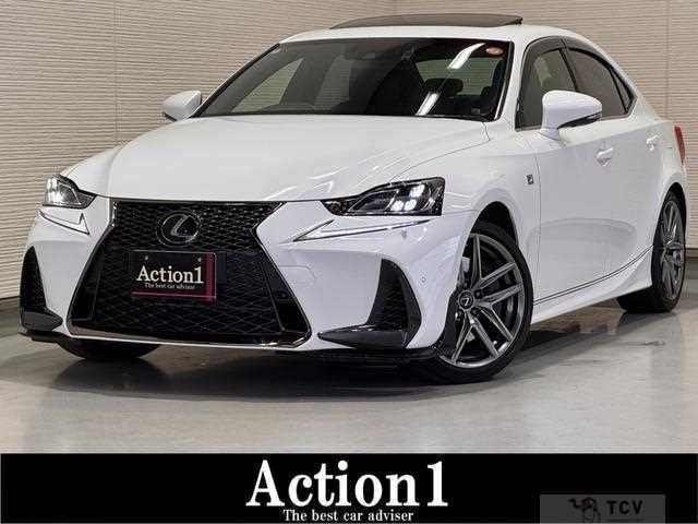 2019 Lexus IS