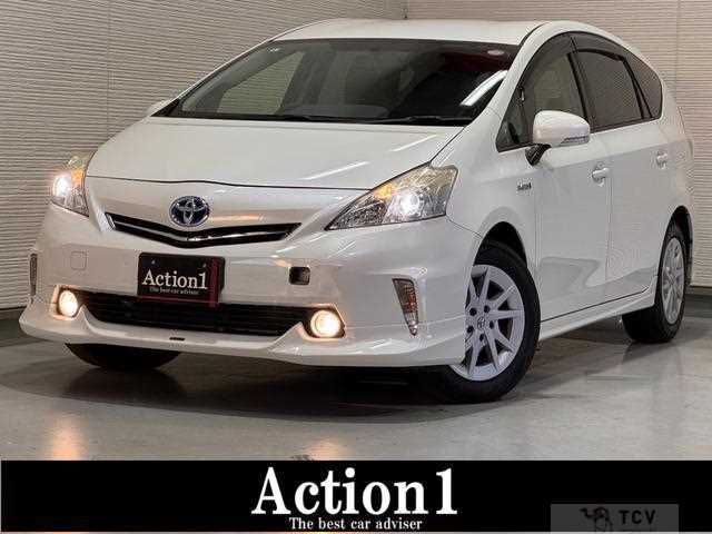 2013 Toyota PRIUS α