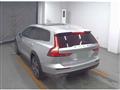 2022 Volvo V60