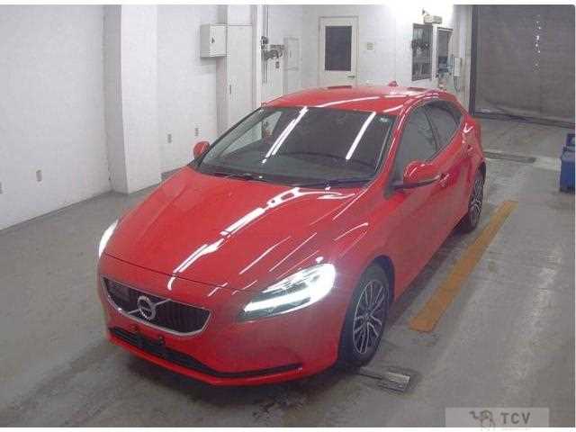 2018 Volvo V40