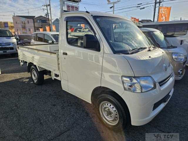 2019 Toyota Liteace Truck