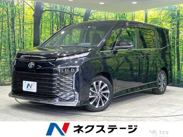 2022 Toyota Voxy