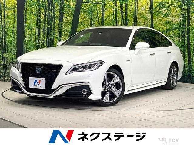 2019 Toyota Crown Hybrid