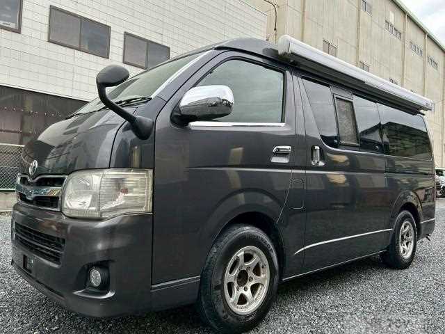 2009 Toyota Hiace Van